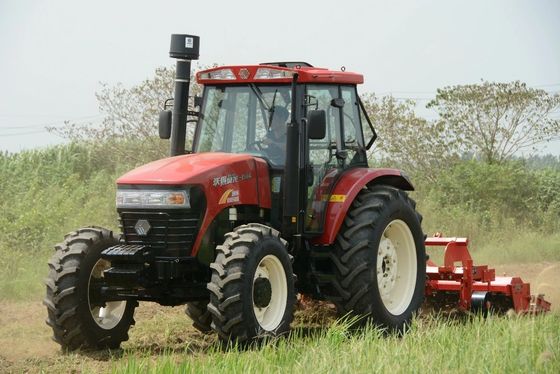 Trator agrícola refrigerar de água do motor do Euro III do trator de exploração agrícola 130HP